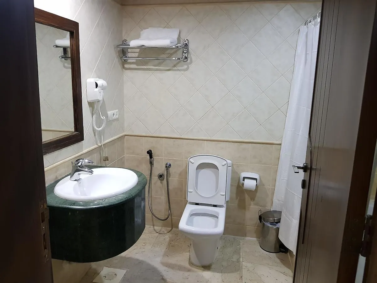 Beach Palace - قصر الشاطى Aparthotel Jeddah 3*,  Saudi Arabia