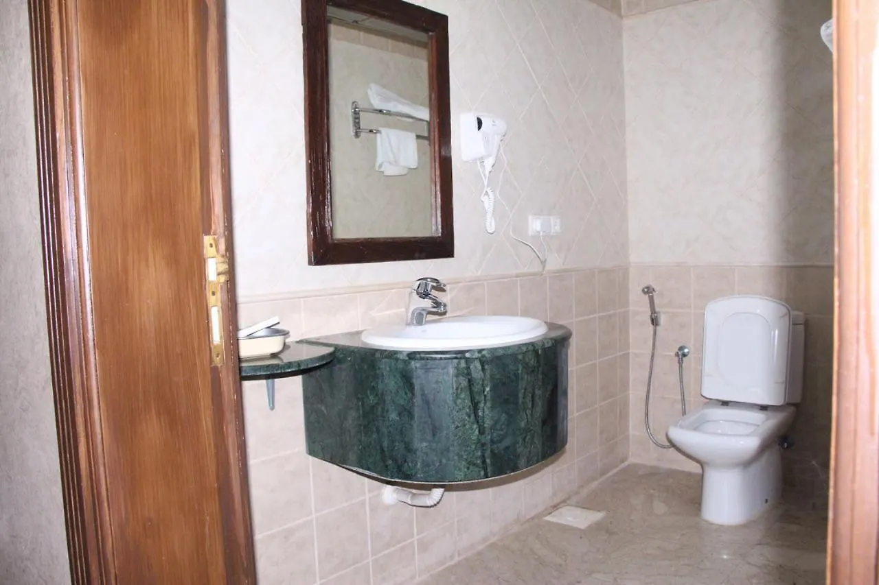 Beach Palace - قصر الشاطى Aparthotel Jeddah Saudi Arabia